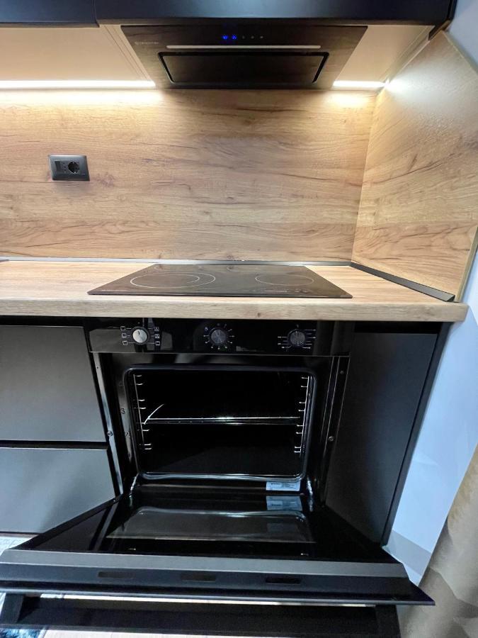 Queens Luxury Apartments Tirana Zewnętrze zdjęcie