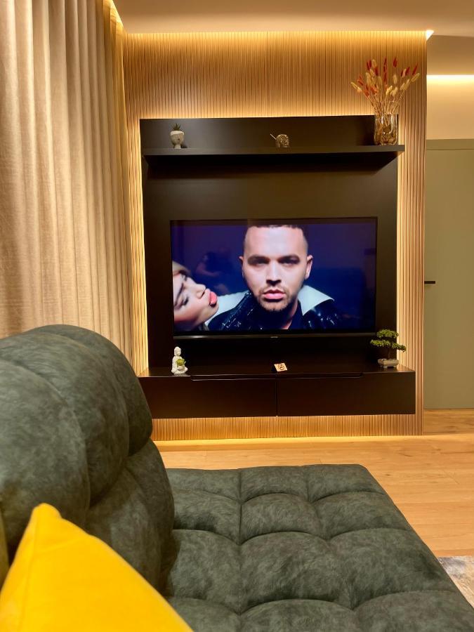 Queens Luxury Apartments Tirana Zewnętrze zdjęcie