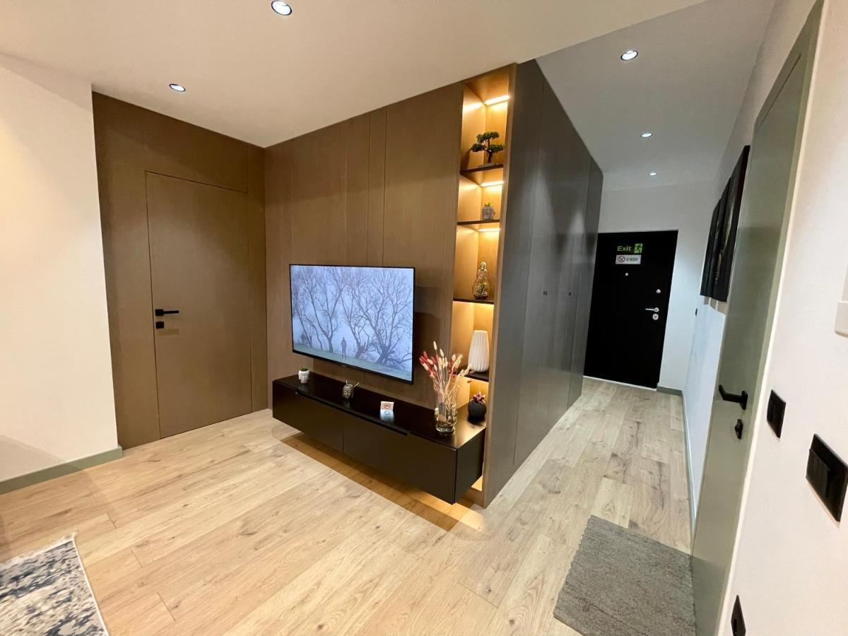 Queens Luxury Apartments Tirana Zewnętrze zdjęcie