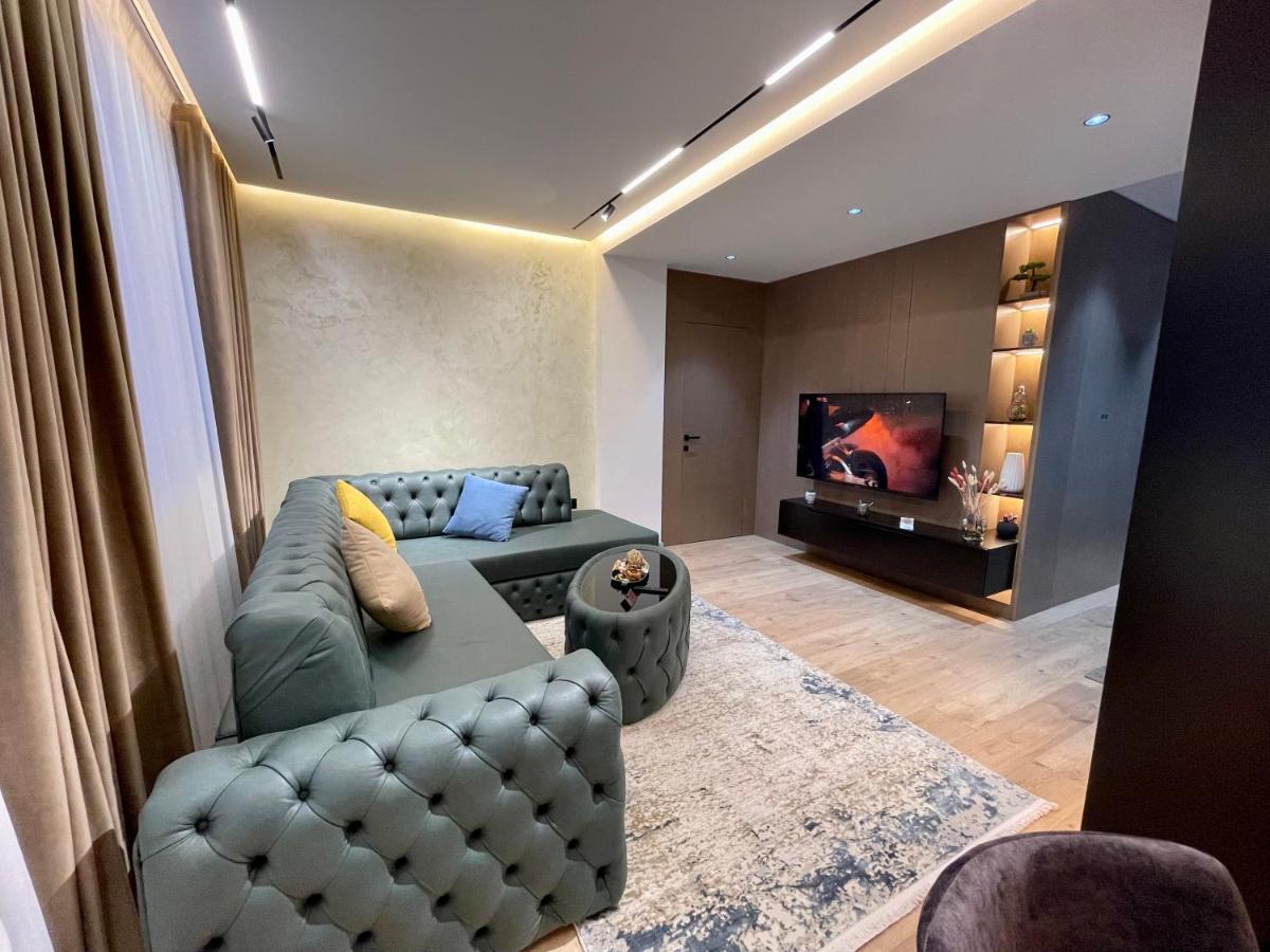Queens Luxury Apartments Tirana Zewnętrze zdjęcie