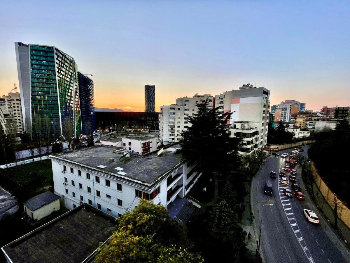 Queens Luxury Apartments Tirana Zewnętrze zdjęcie
